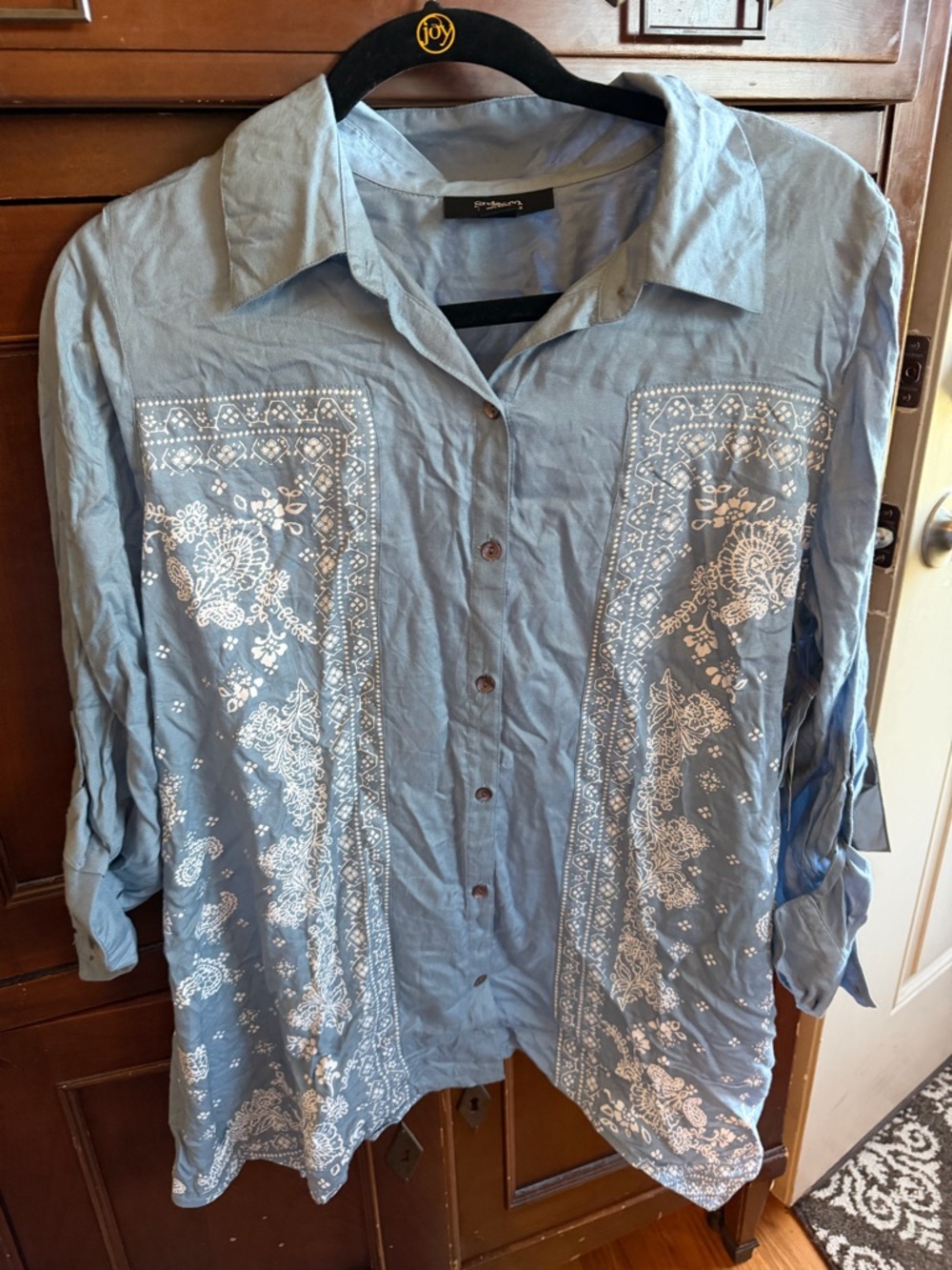 Light Blue Button-Up Shirt with White Floral Print NWT so soft! PL